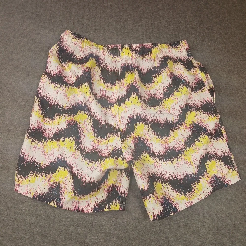 City Streets Men's Drawstring Swim Trunk Shorts Size Medium Colorful Wavy Stripe